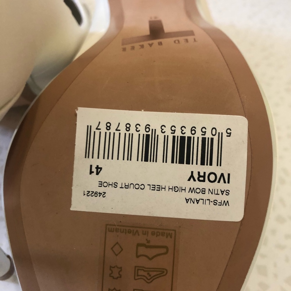 Ted Baker London Women’s Lilana Satin Bow High Heel Court Shoes Ivory Size 10.5 - Picture 9 of 12